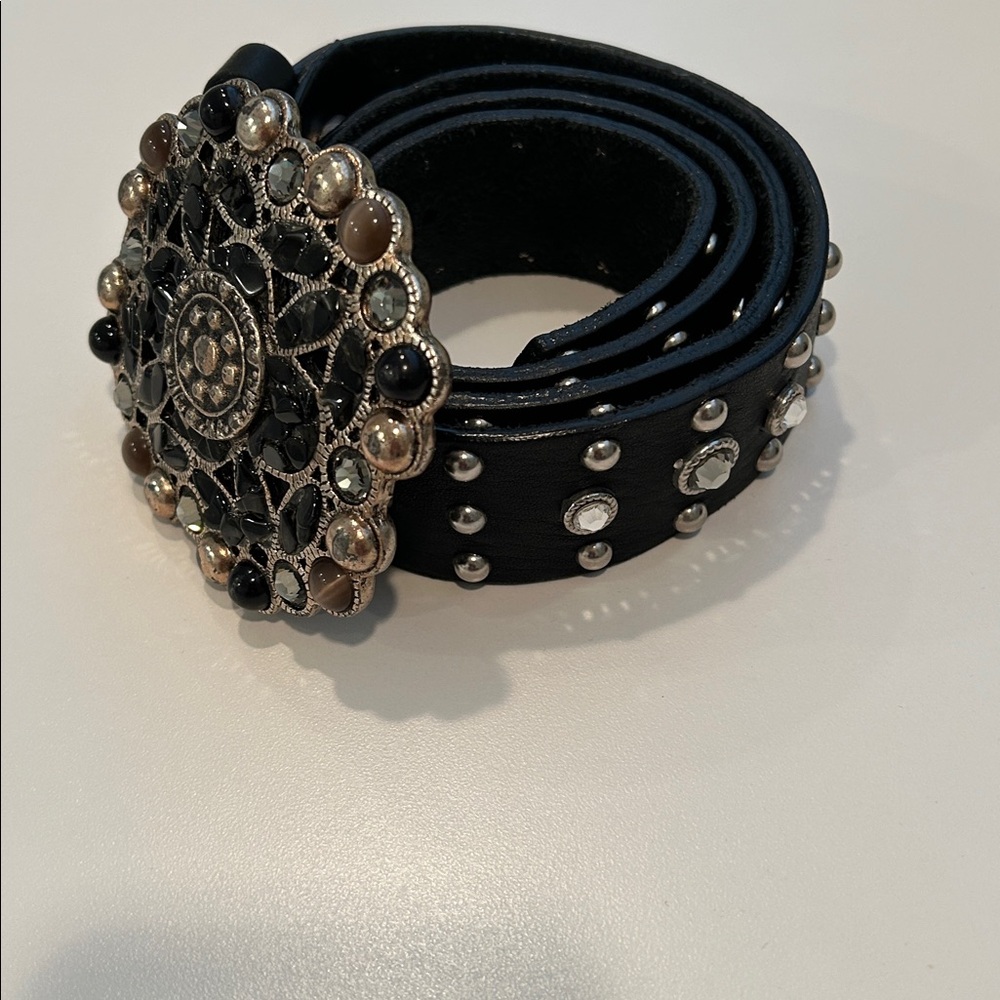 Vintage Leatherock Western Inspired Leather Belt with studs and rhinestones - Picture 2 of 5